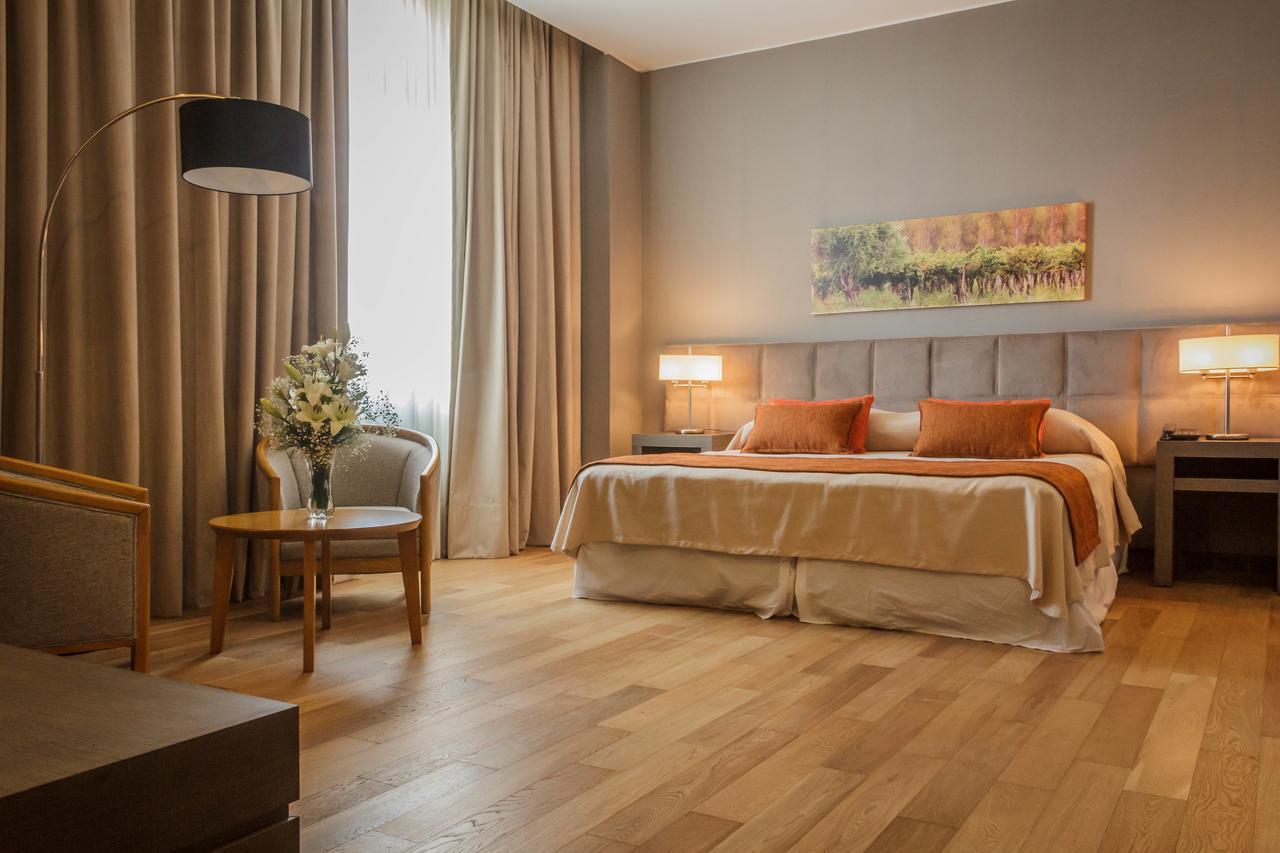 Marale Wines Hotel Boutique Villa Media Agua Bagian luar foto